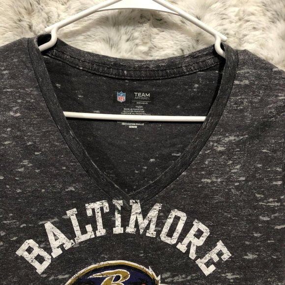 Baltimore Ravens Gray V-neck T-shirt NFL Team Apparel Womens Medium - Picture 3 of 8
